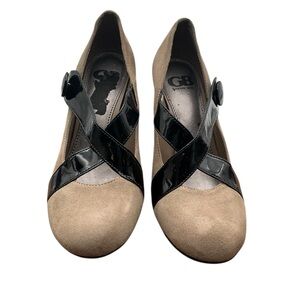 Gianni Bini Mary Jean Tan and Black‎ Flats size 9